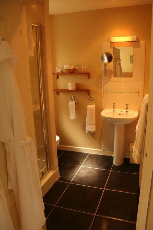 Hazel Court Guest House Newport  Luaran gambar